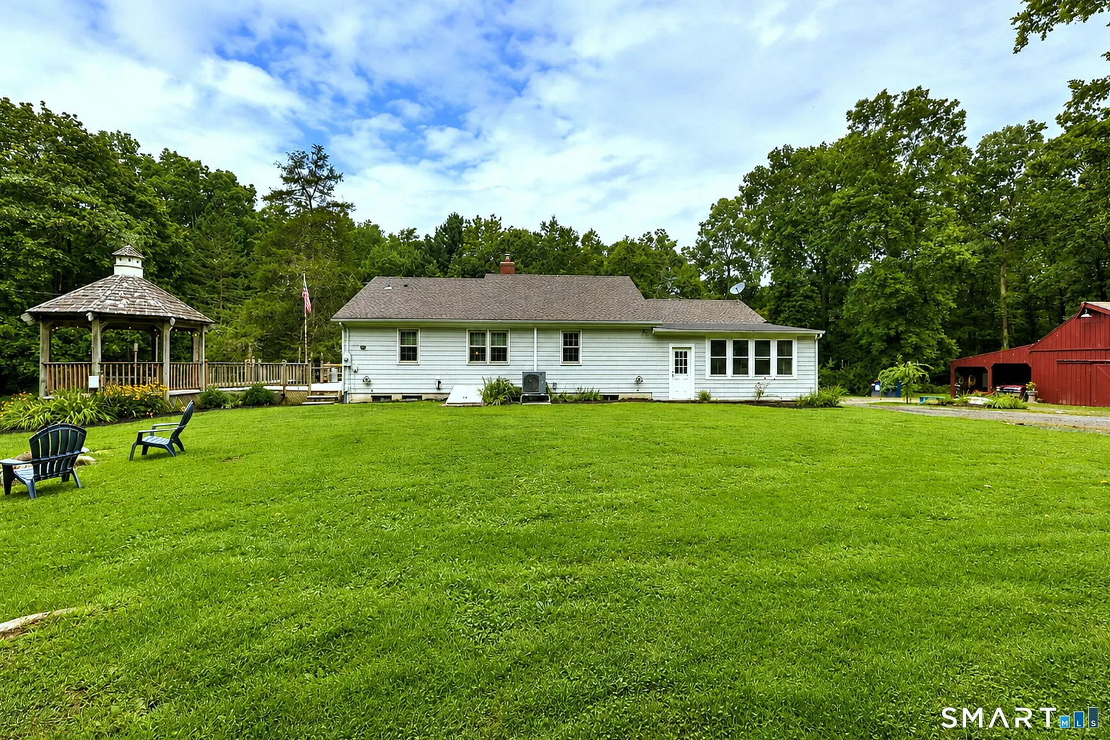 86 Spencer Hill Photo 17