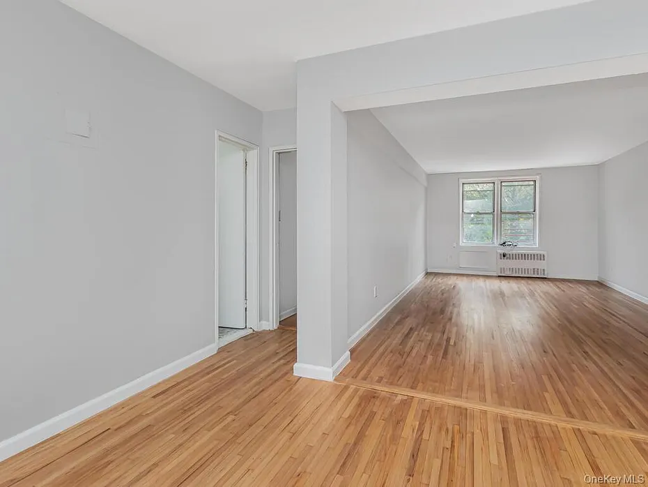 6535 Broadway  #3F Photo 5