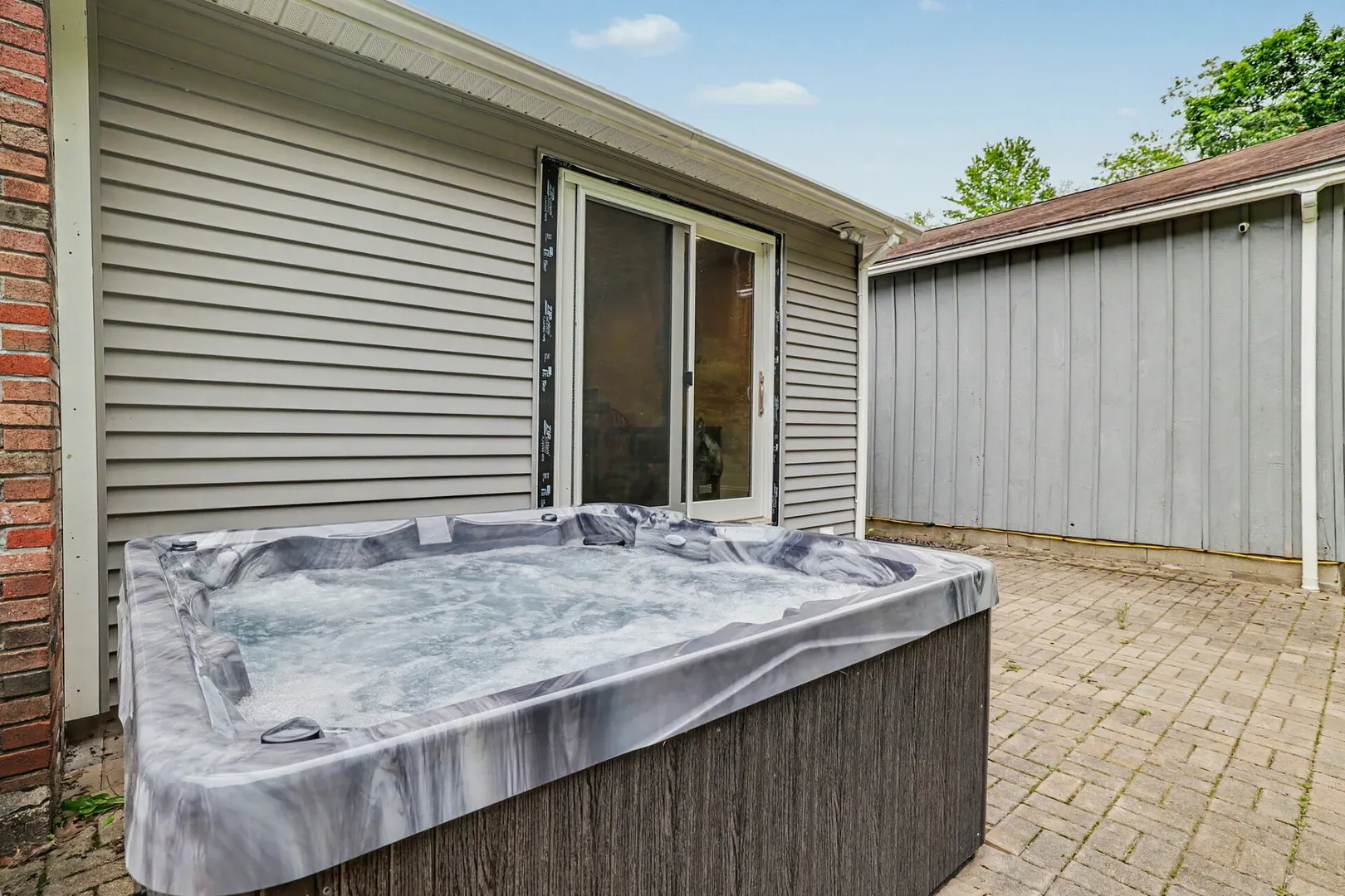 1226 Litchfield Road Photo 17