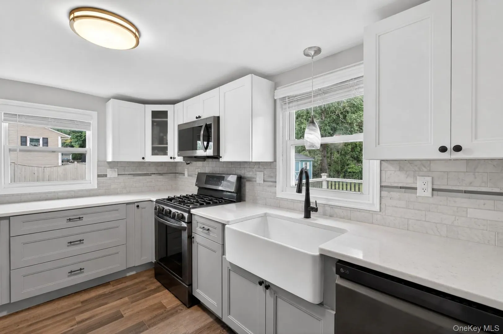 9 Arbor Drive Photo 9