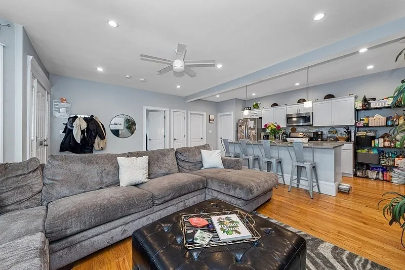 4 Sumner St  #1 Photo 6