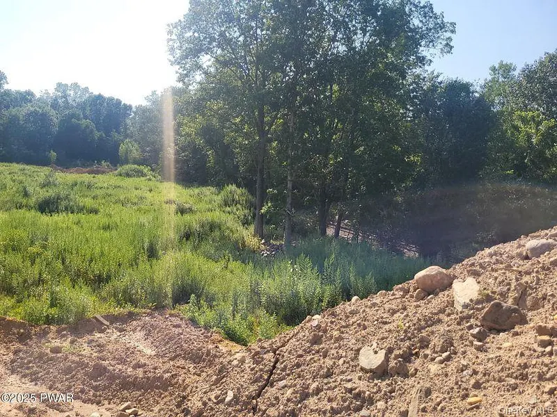 592 Mount Bethel Highway Photo 19