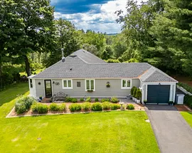 212 Old South Road