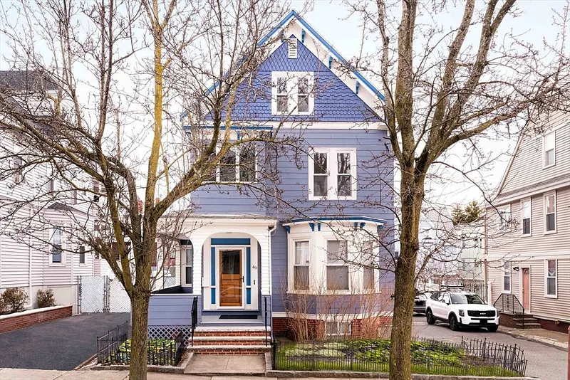 49 Dartmouth Street  #2 Photo 1