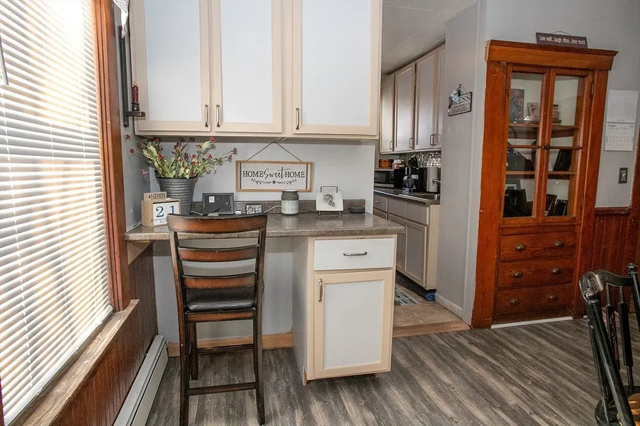 7 Leamy St Photo 15