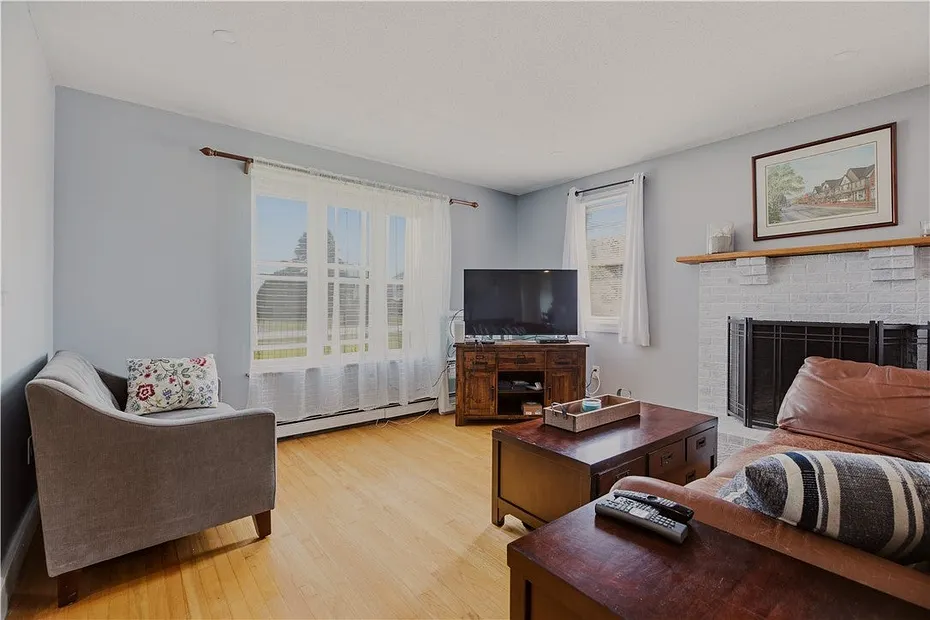 223 Oliphant Lane  #B Photo 11