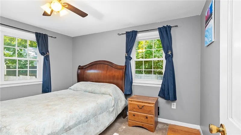 52 Brentwood Avenue Photo 21
