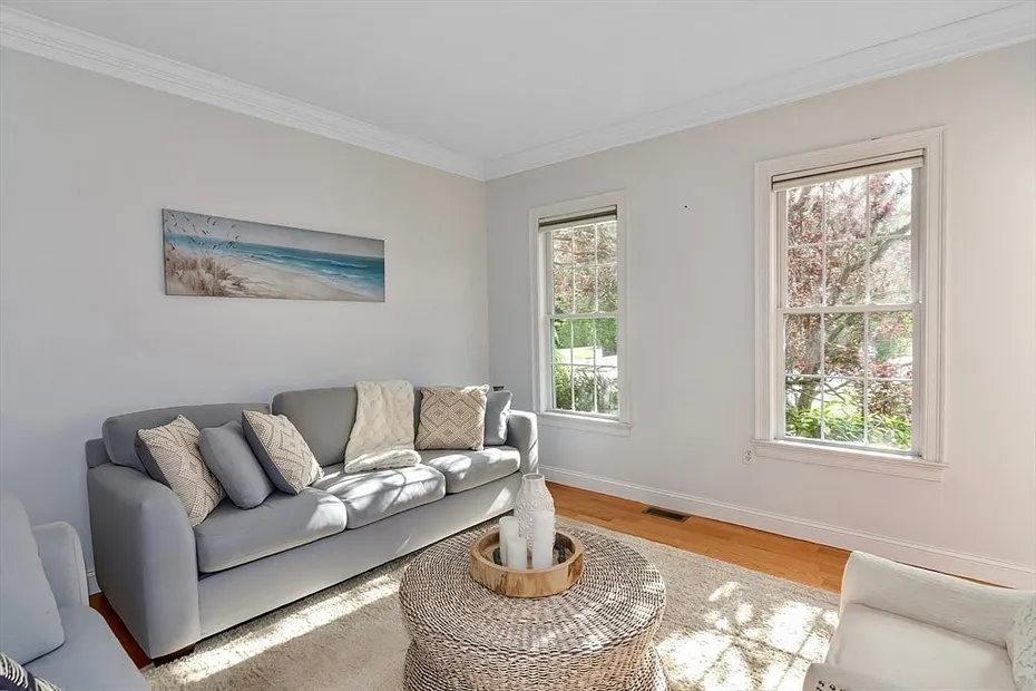6 Davenport Rd Photo 6