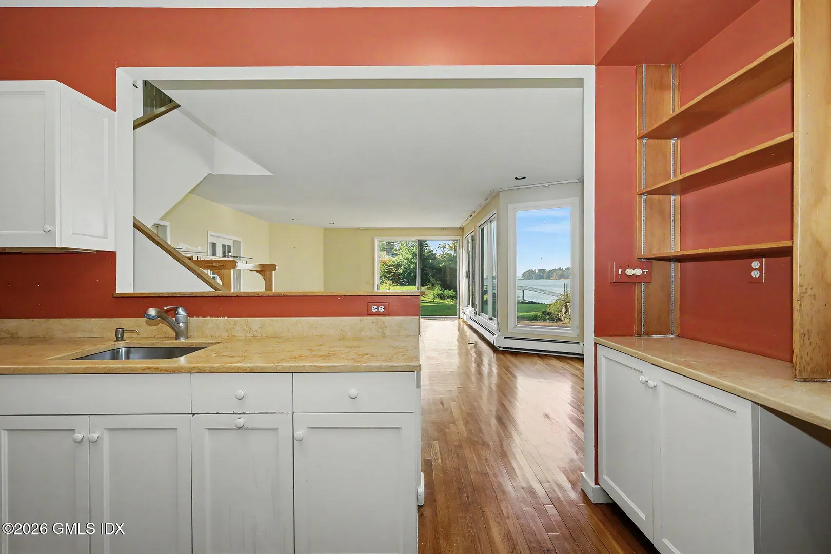 45 Glen Avon Drive Photo 10