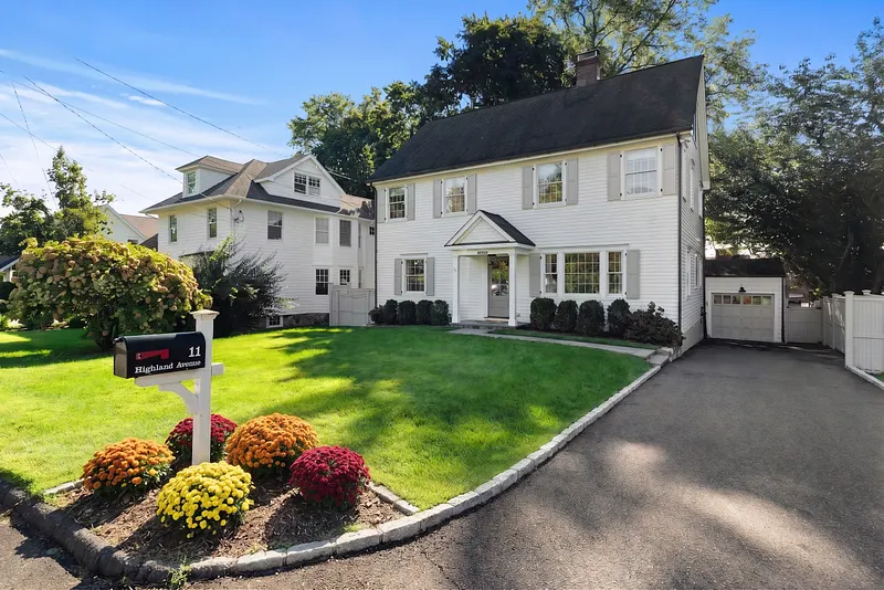 11 Highland Avenue Photo 1