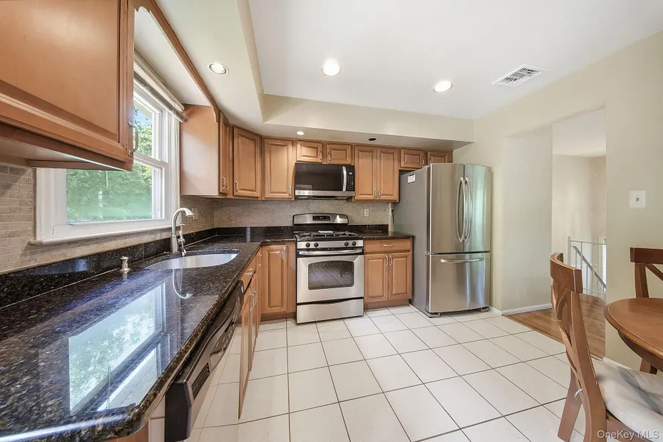 177 New Hempstead Road Photo 16