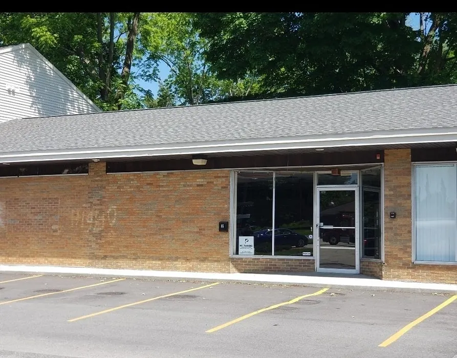 2 Fairlawn Ave #2 Photo 1