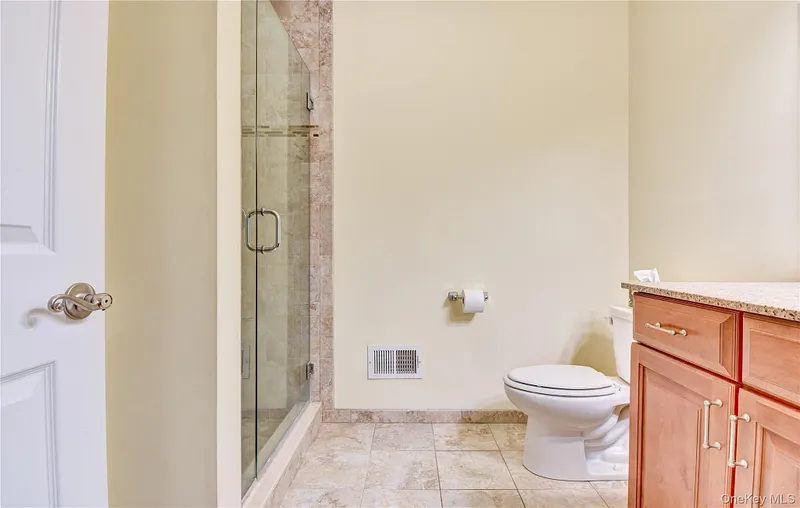 28 Hickory Lane Photo 24