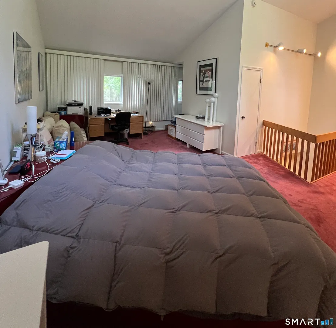 480 Evergreen Road Photo 16
