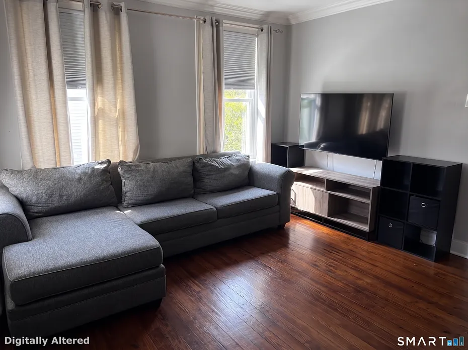 90 Oak Street  #2 Photo 4