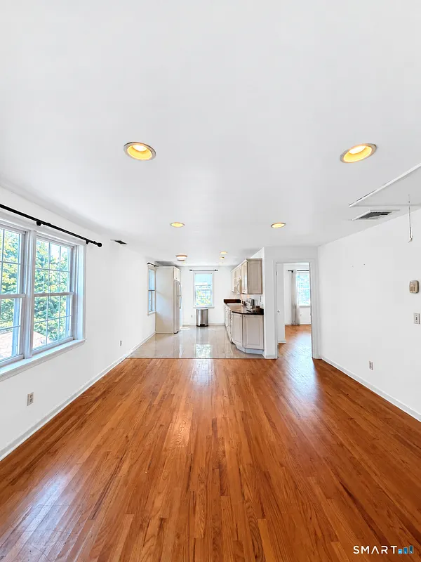 104 Rowayton Avenue  #Rear Bldg 2 Photo 1