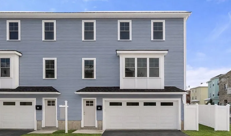 2 Lodi St  #A Photo 1