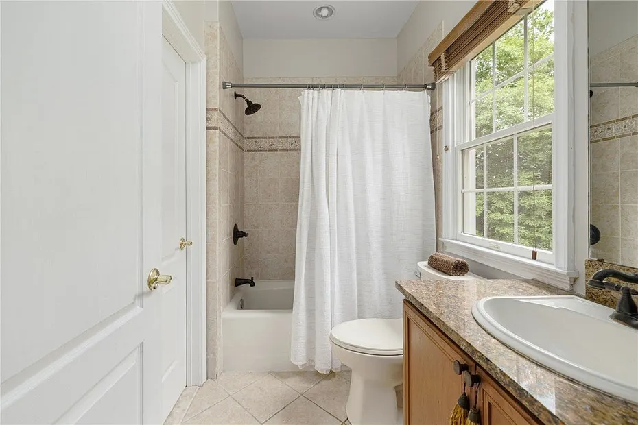 50 Judge Torres Lane Photo 32