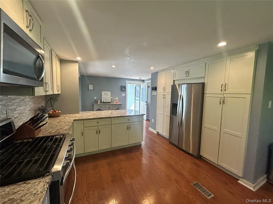 94 Jansen Road Photo 10