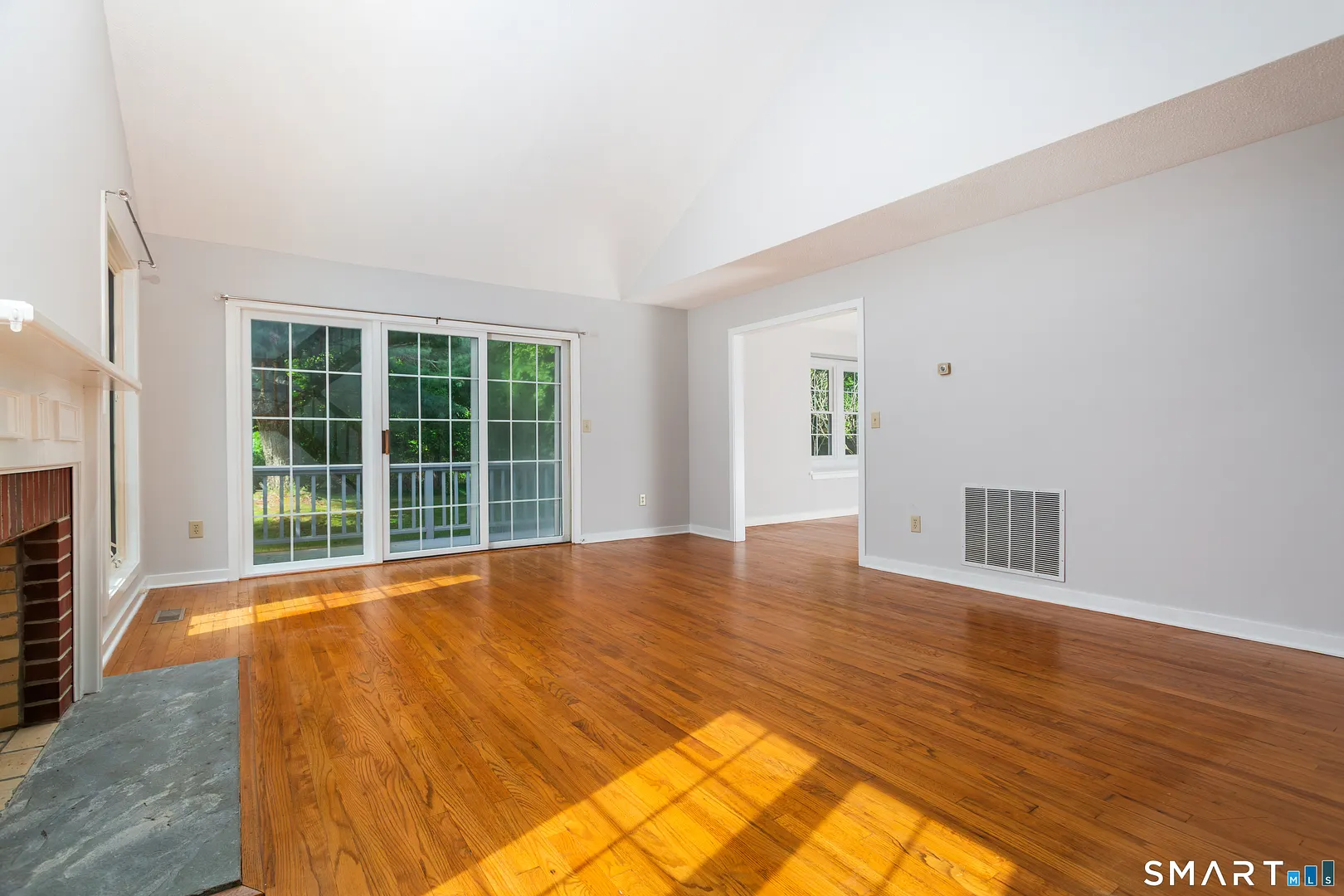 170 Glengarry Road #170 Photo 5