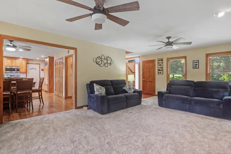 94 Tomlinson Road Photo 8