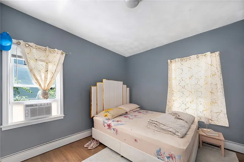 346 Douglas Avenue Photo 9