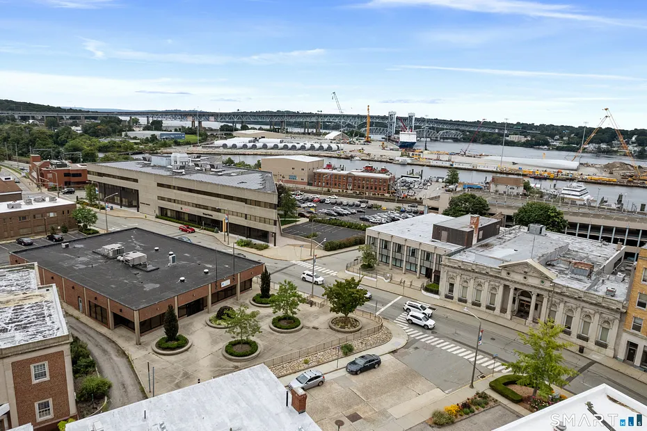 92 Eugene O'neill Drive  #128 Photo 10