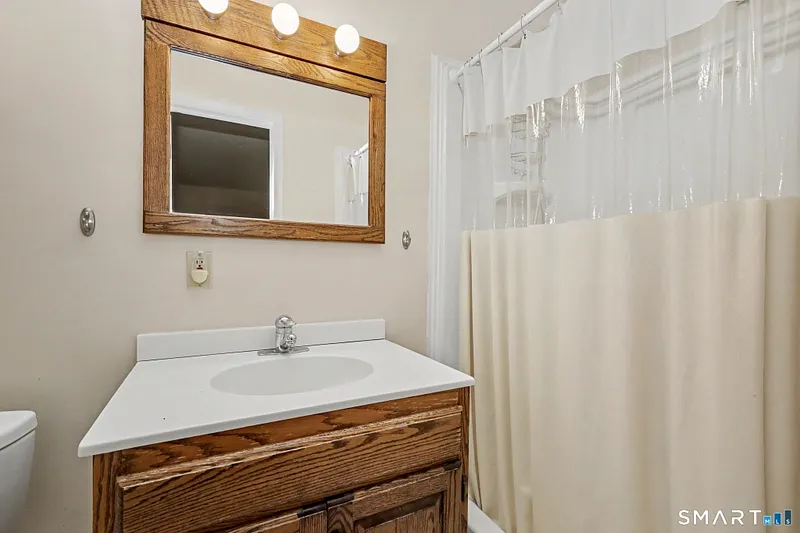 65 Whipple Road Photo 13