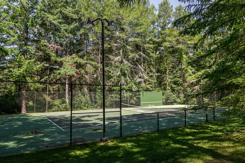 19 Seherr Thoss Drive Photo 32