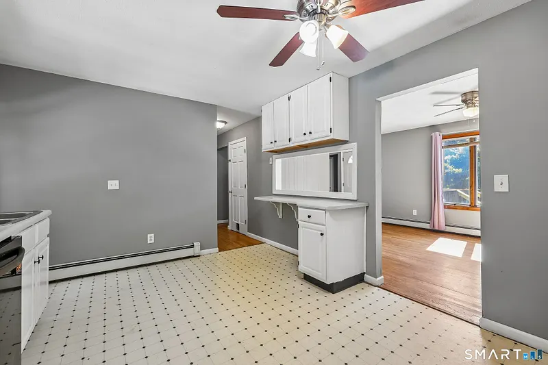 144 Woodland Drive Photo 10