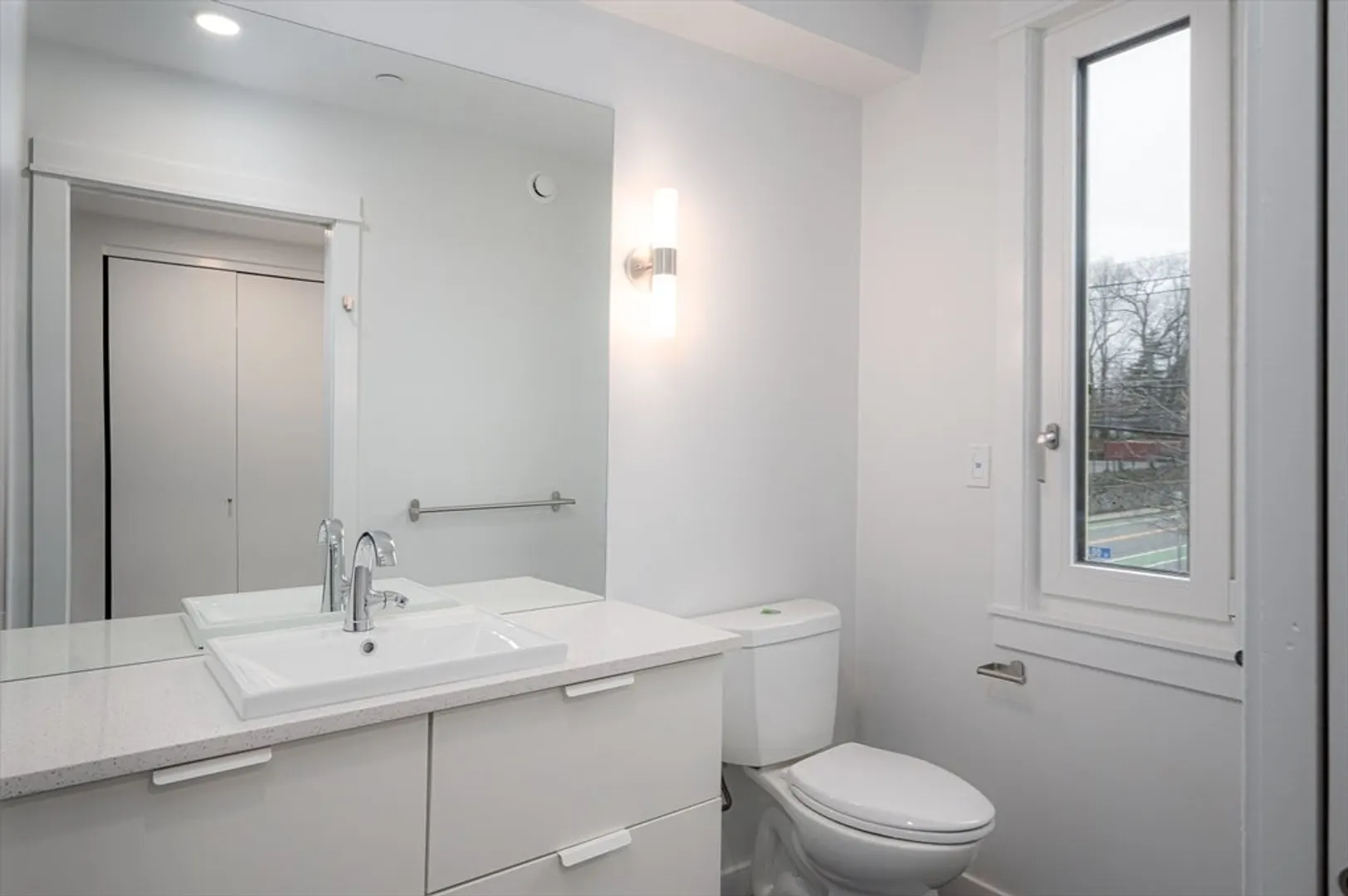 205 Beacon Street  #203 Photo 10