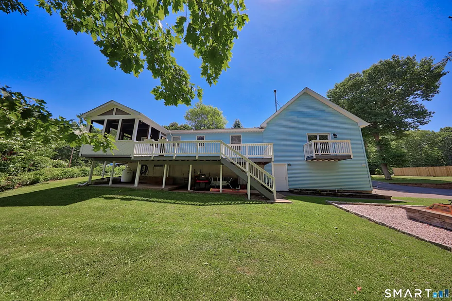 49 Schenck Lane Photo 3