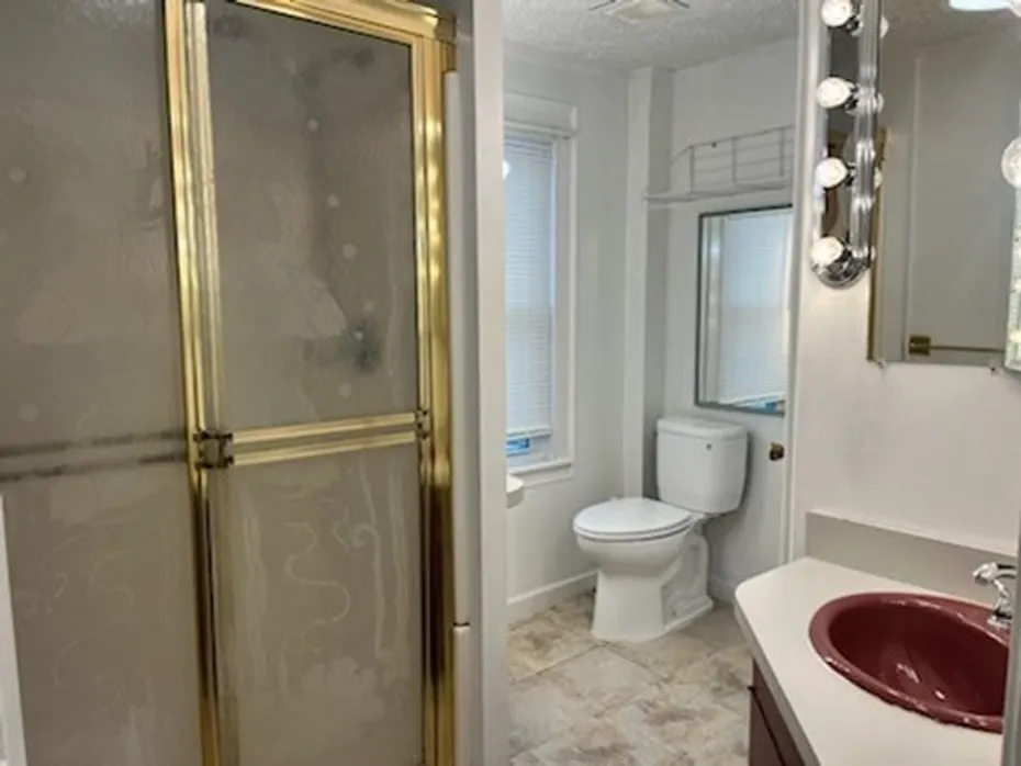 132 Park St  #4 Photo 6