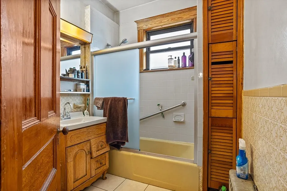 7 Brenton St Photo 13