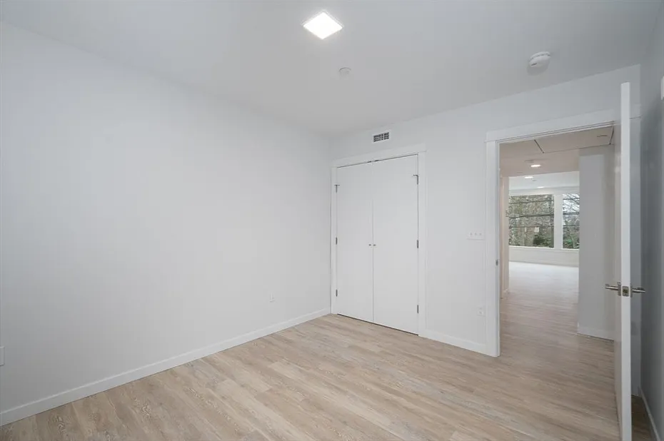 205 Beacon Street  #203 Photo 7