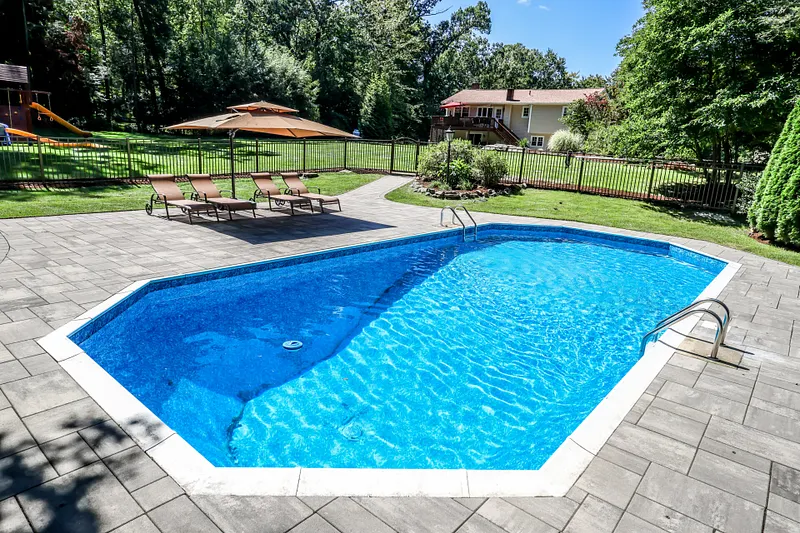 31 Deer Run Road Photo 3