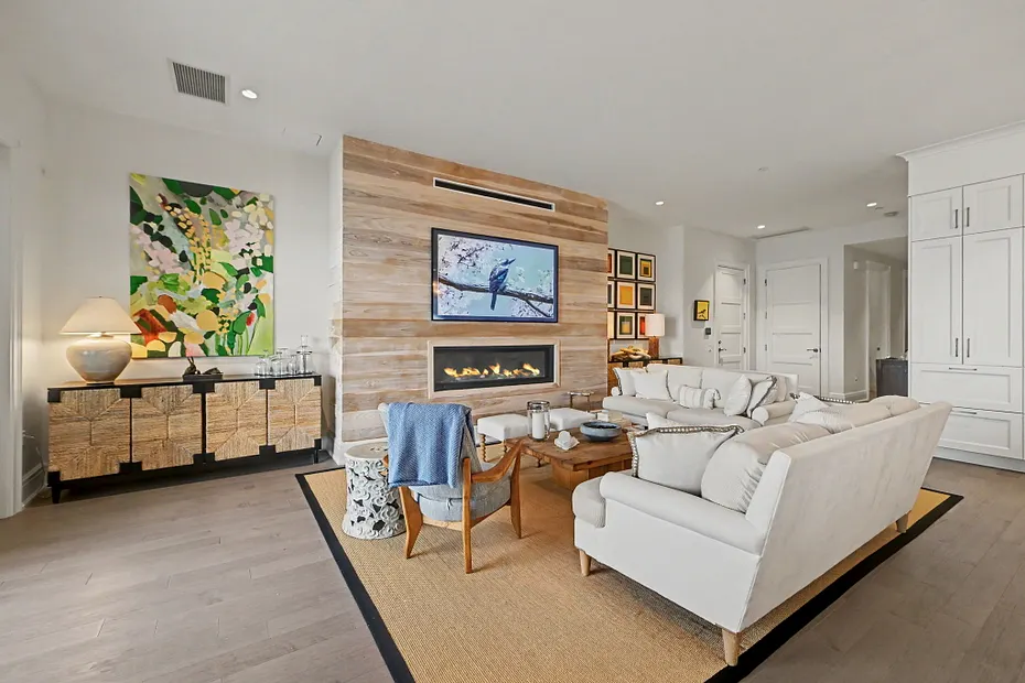 740 Davenport Avenue  #1 Photo 6