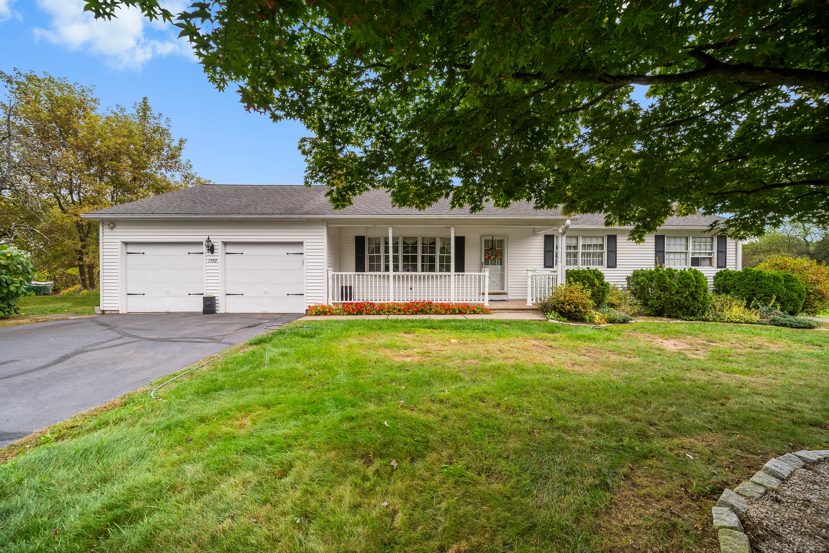 1492 Poquonock Avenue Photo 1