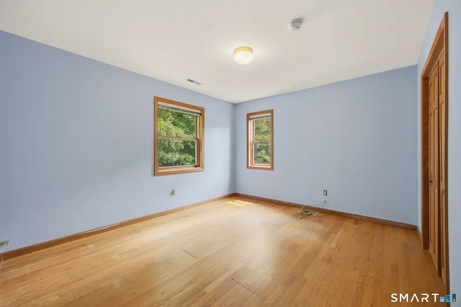 8 Margaret Terrace Photo 32