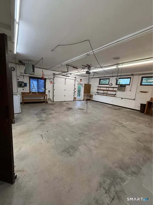29 Seemans Lane Photo 18