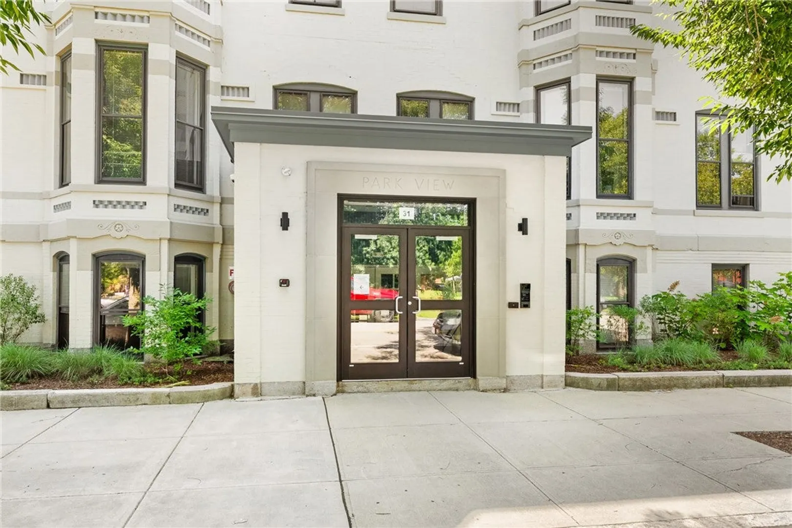 31 Parade Street  #201 Photo 2