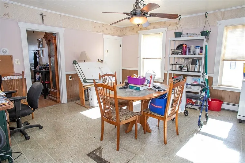 7 Leamy St Photo 32