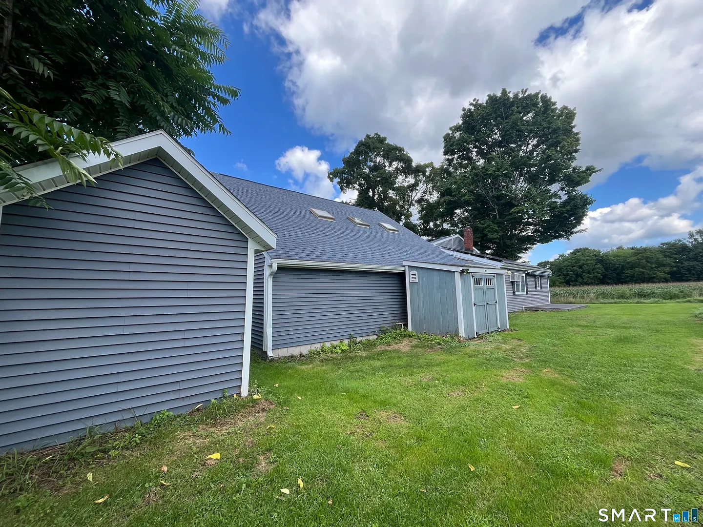 303 Somers Road Photo 26