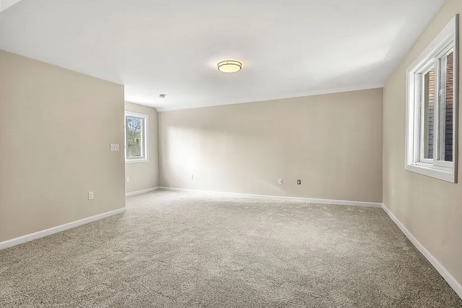 153 Coffin Rd  #10 Photo 31