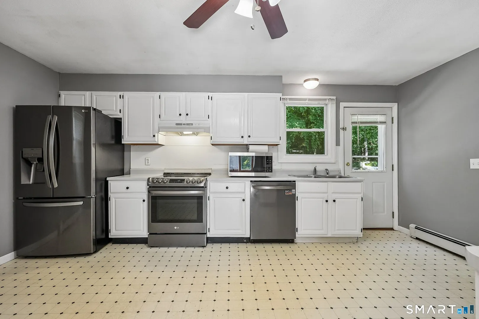 144 Woodland Drive Photo 8