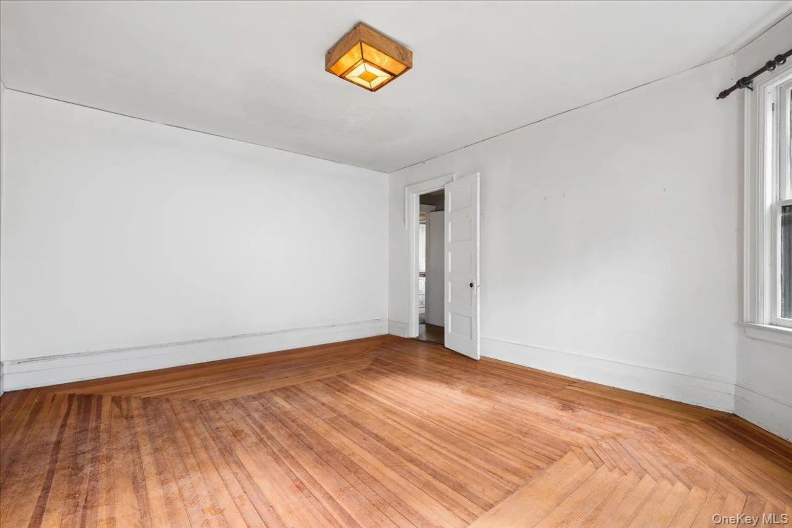 63 Prospect Street Photo 12