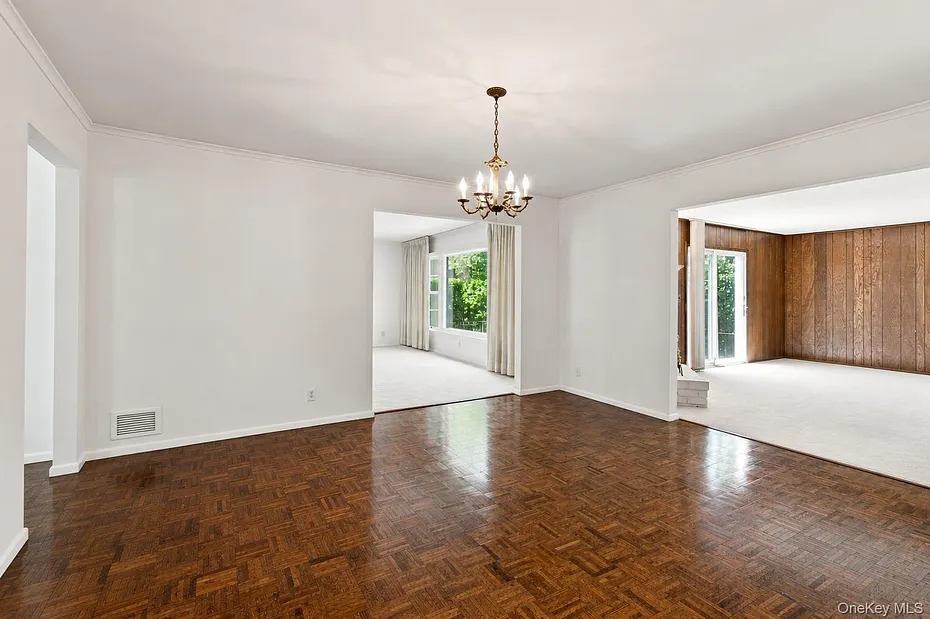 9 Parkfield Road Photo 9