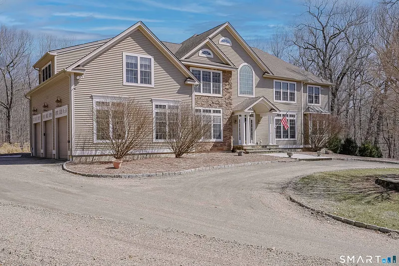 380 Southbury Road Photo 1
