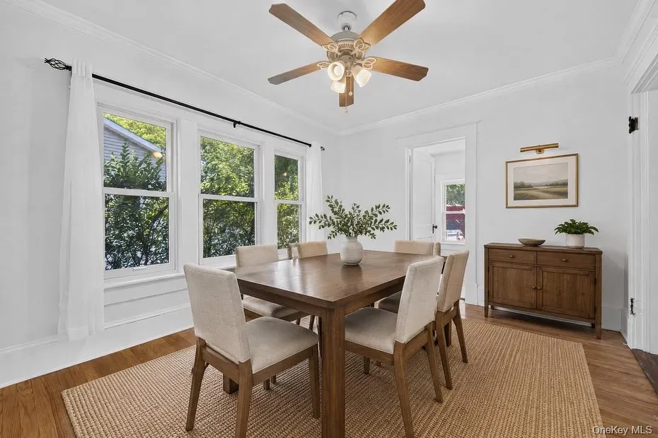10 S Grand Avenue Photo 12