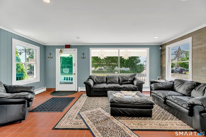 296 Mitchell Street Photo 5